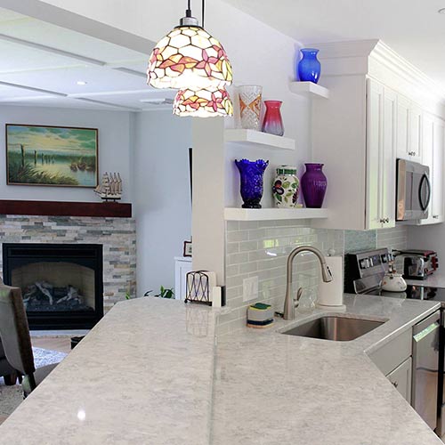 Photograph of a kitchen in Niantic, Connecticut.